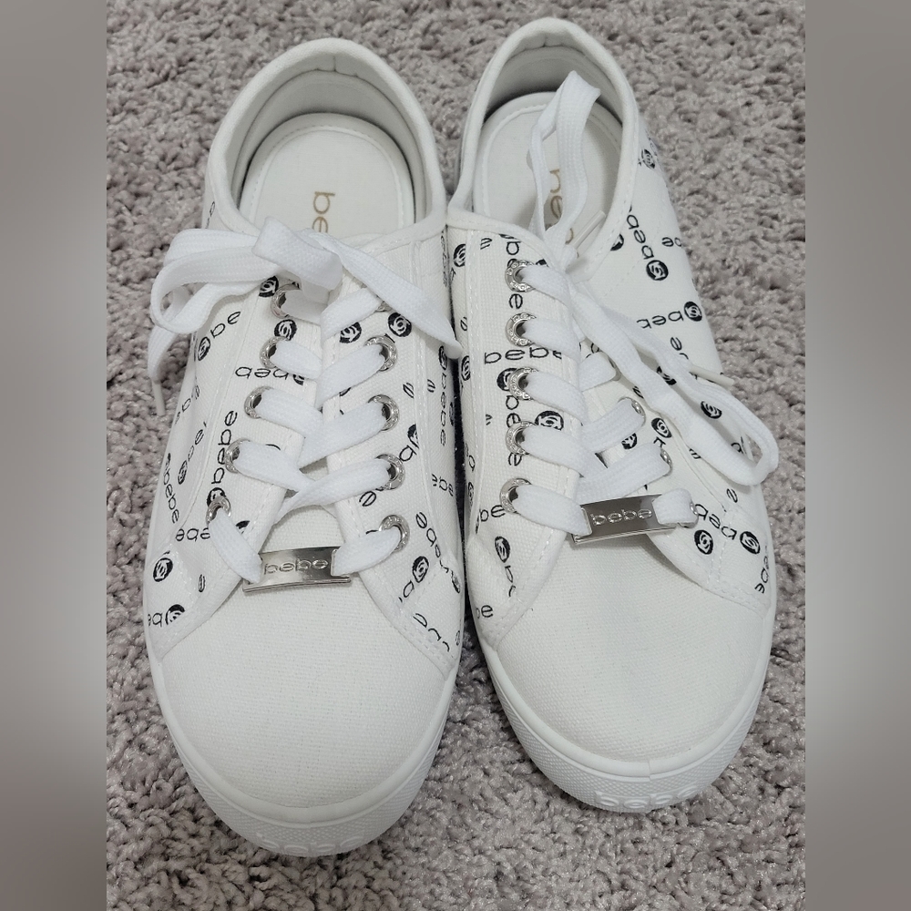 Bebe sneakers